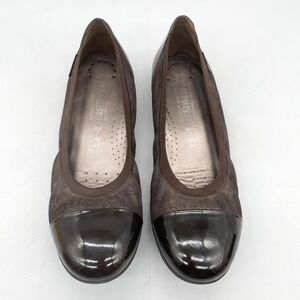 Mephisto Womens 9.5 Elettra Ballet Flat Shoes Brown Patent Leather Cap Toe Comfy